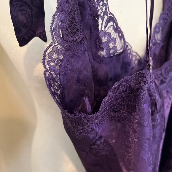 Vintage Victoria’s Secret Gold Label Lace Teddy Purple Lingerie Bodysuit